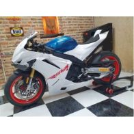 Carénage poly Blinder pour Aprilia RSV4 25-26