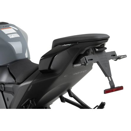 Support de plaque Puig pour CFMoto 675NK/675 SR-R 25-26